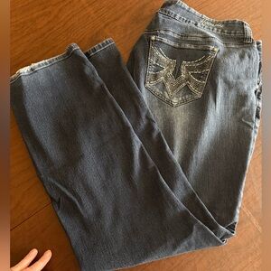 Hydraulic Women's Dark Blue Wash Embroidered Pocket Jeans 20W